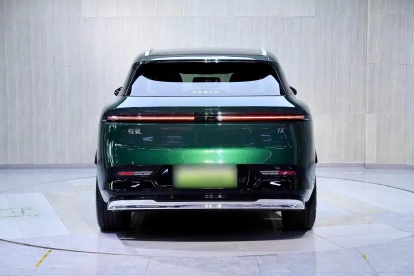 Zeekr 7X 2025 100kWh Long-Range All-Wheel Drive Intelligent Driving Version — миниатюра 14