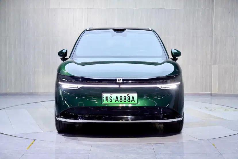 Zeekr 7X 2025 100kWh Long-Range All-Wheel Drive Intelligent Driving Version — миниатюра 15