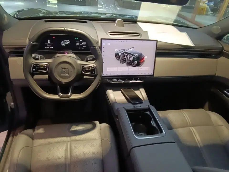 Zeekr 7X 2025 100kWh Long-Range All-Wheel Drive Intelligent Driving Version — миниатюра 22