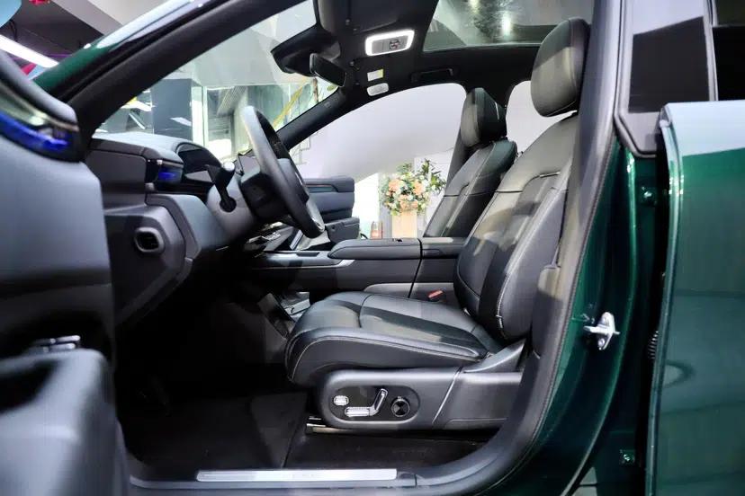 Zeekr 7X 2025 100kWh Long-Range All-Wheel Drive Intelligent Driving Version — миниатюра 36
