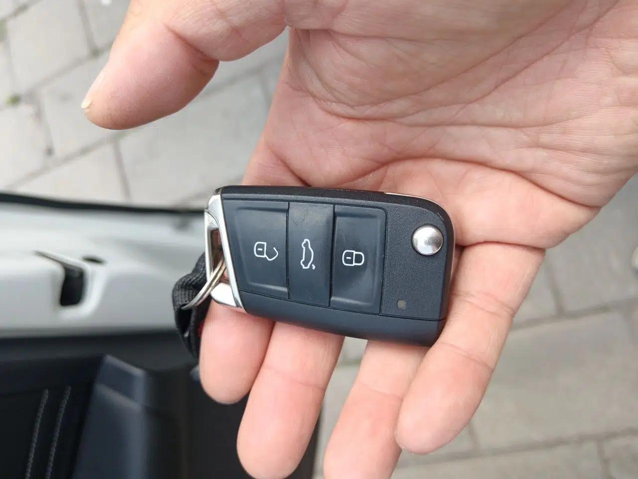 Jetta VS5 2022 280TSI Automatic Enjoyment Pro Trim — миниатюра 17