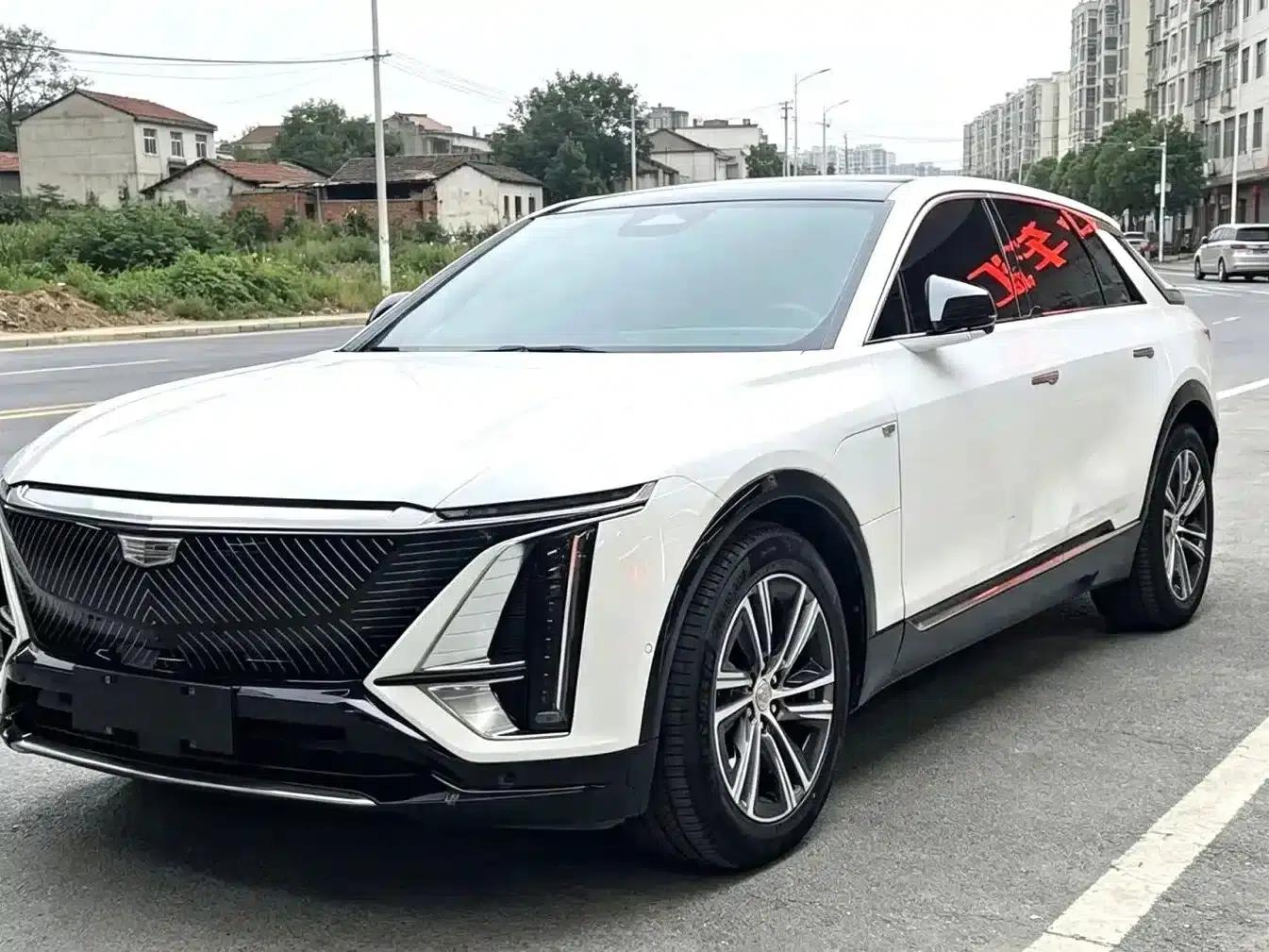 iQ Ruige 2022 Rear-Wheel Drive Long-Range Premium Edition — миниатюра 1