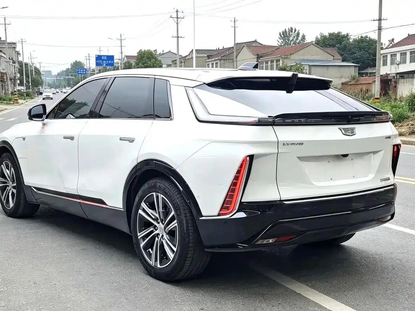 iQ Ruige 2022 Rear-Wheel Drive Long-Range Premium Edition — миниатюра 8