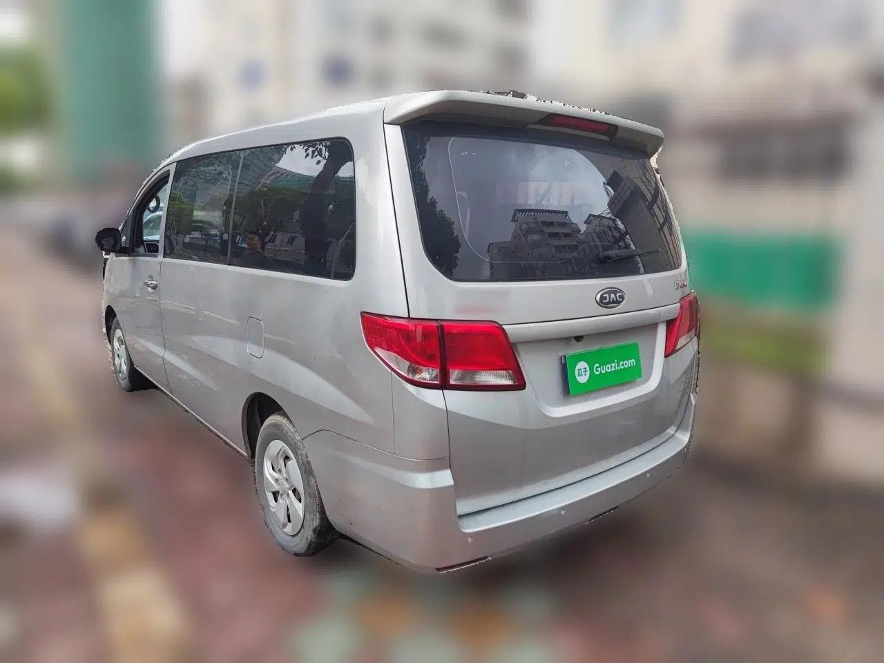 JAC Refine M4 2016 2.0L Manual Comfort Edition — миниатюра 4