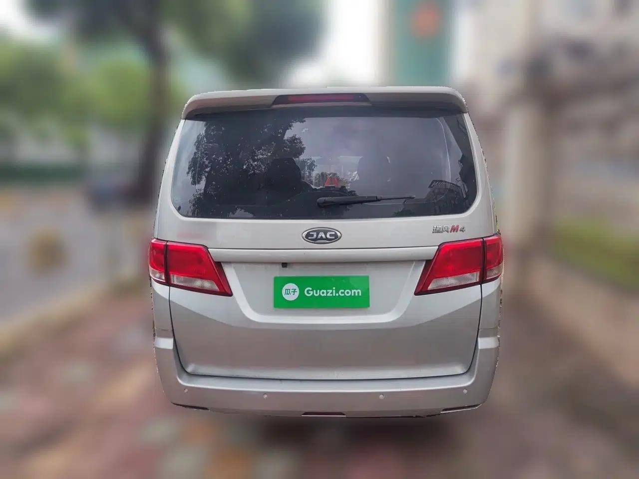 JAC Refine M4 2016 2.0L Manual Comfort Edition — миниатюра 5