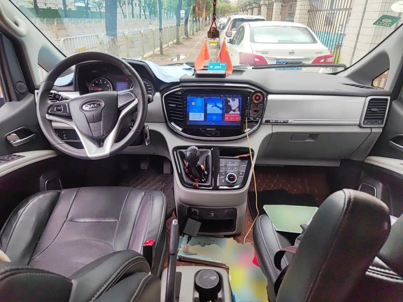 JAC Refine M4 2016 2.0L Manual Comfort Edition — миниатюра 9