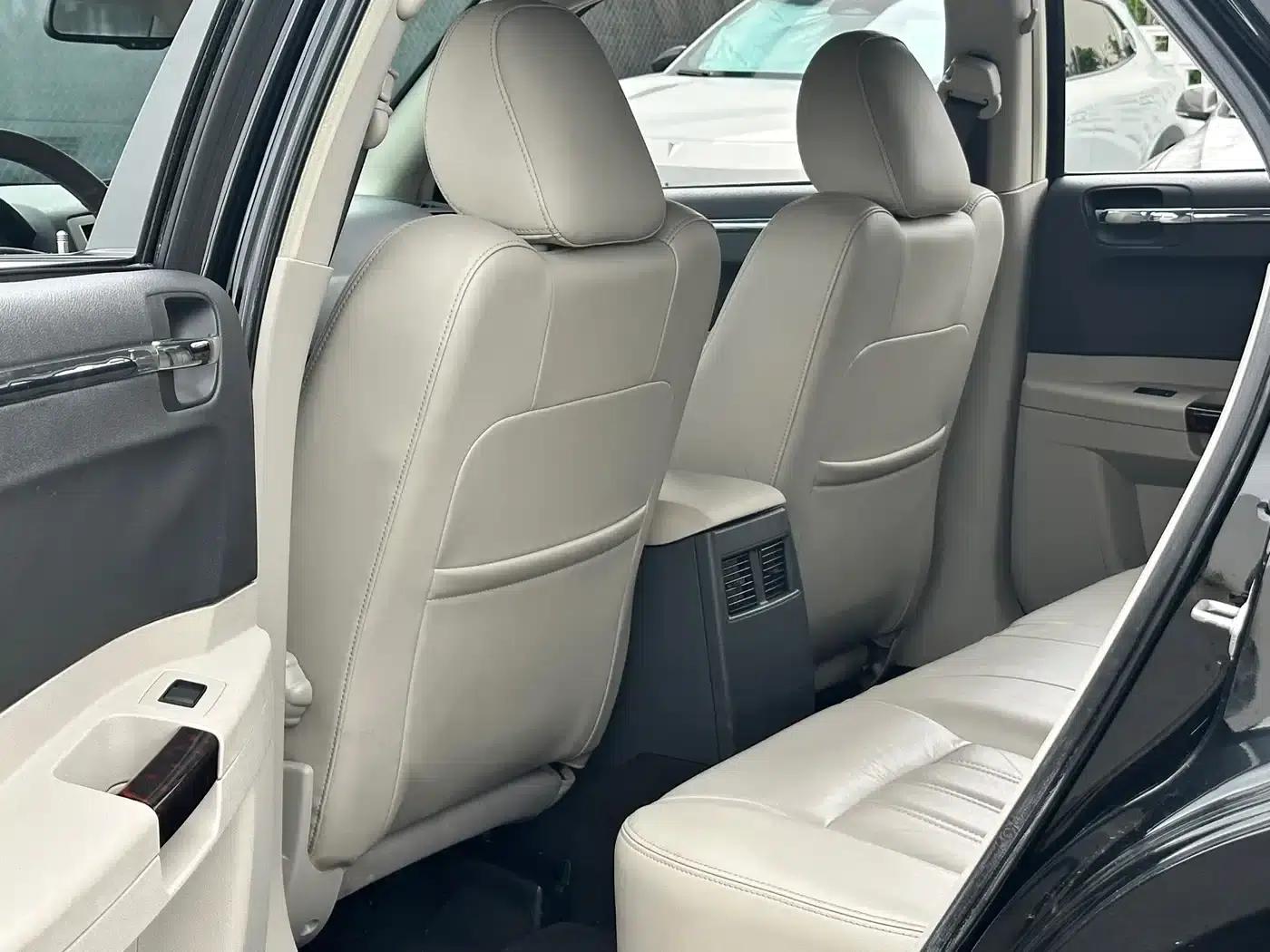 Chrysler 300C 2007 2.7L Business Edition — миниатюра 13
