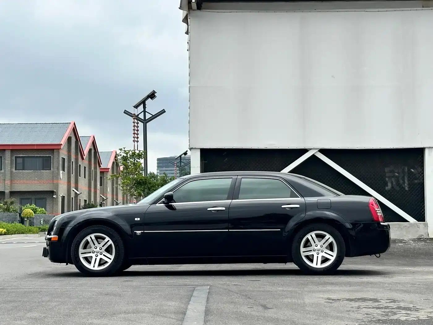 Chrysler 300C 2007 2.7L Business Edition — миниатюра 5