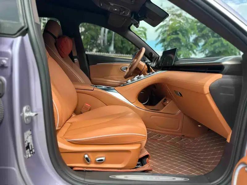 ORA Lightning Cat 2022 555km Premium Edition — миниатюра 9