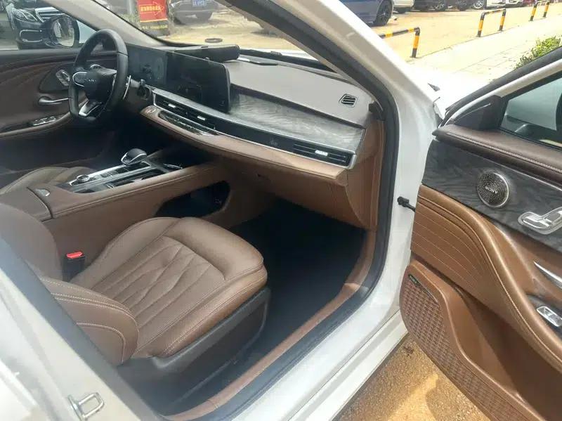 Chery Arrizo 8 2024 High-Performance Edition 2.0T DCT — миниатюра 7