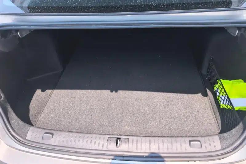 Chery Arrizo 8 2024 Model 1.6TGDI DCT — миниатюра 17