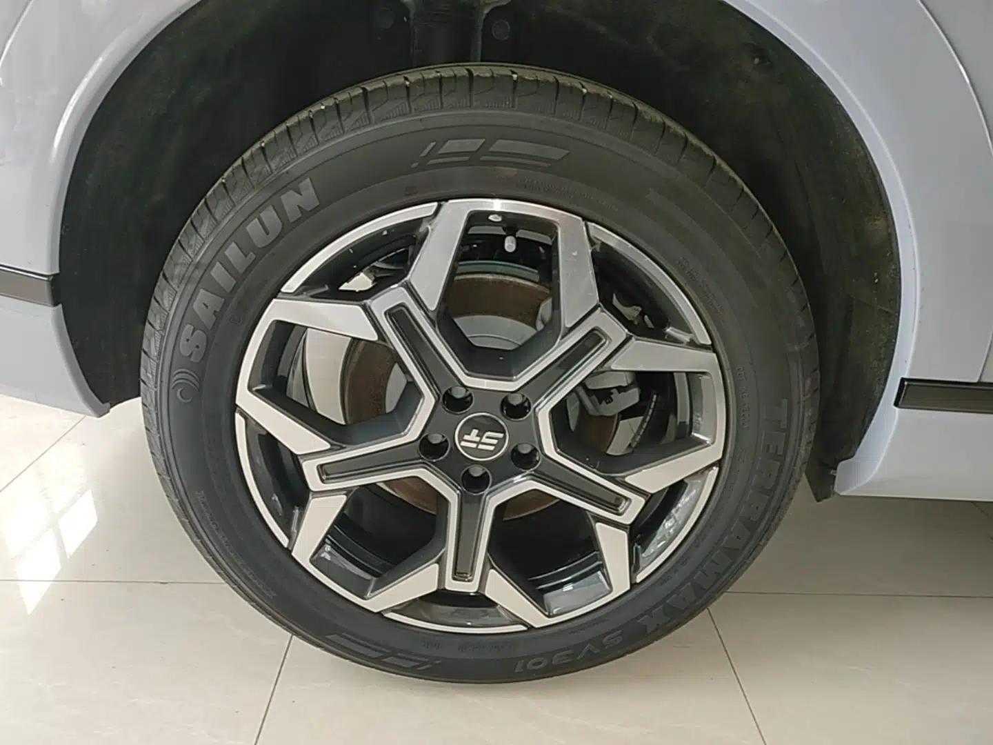 JETOUR Shanhai L7 Plus 2025 Model 121km Comfort 5-seater — миниатюра 11