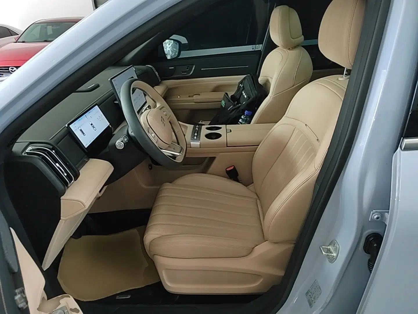 JETOUR Shanhai L7 Plus 2025 Model 121km Comfort 5-seater — миниатюра 17