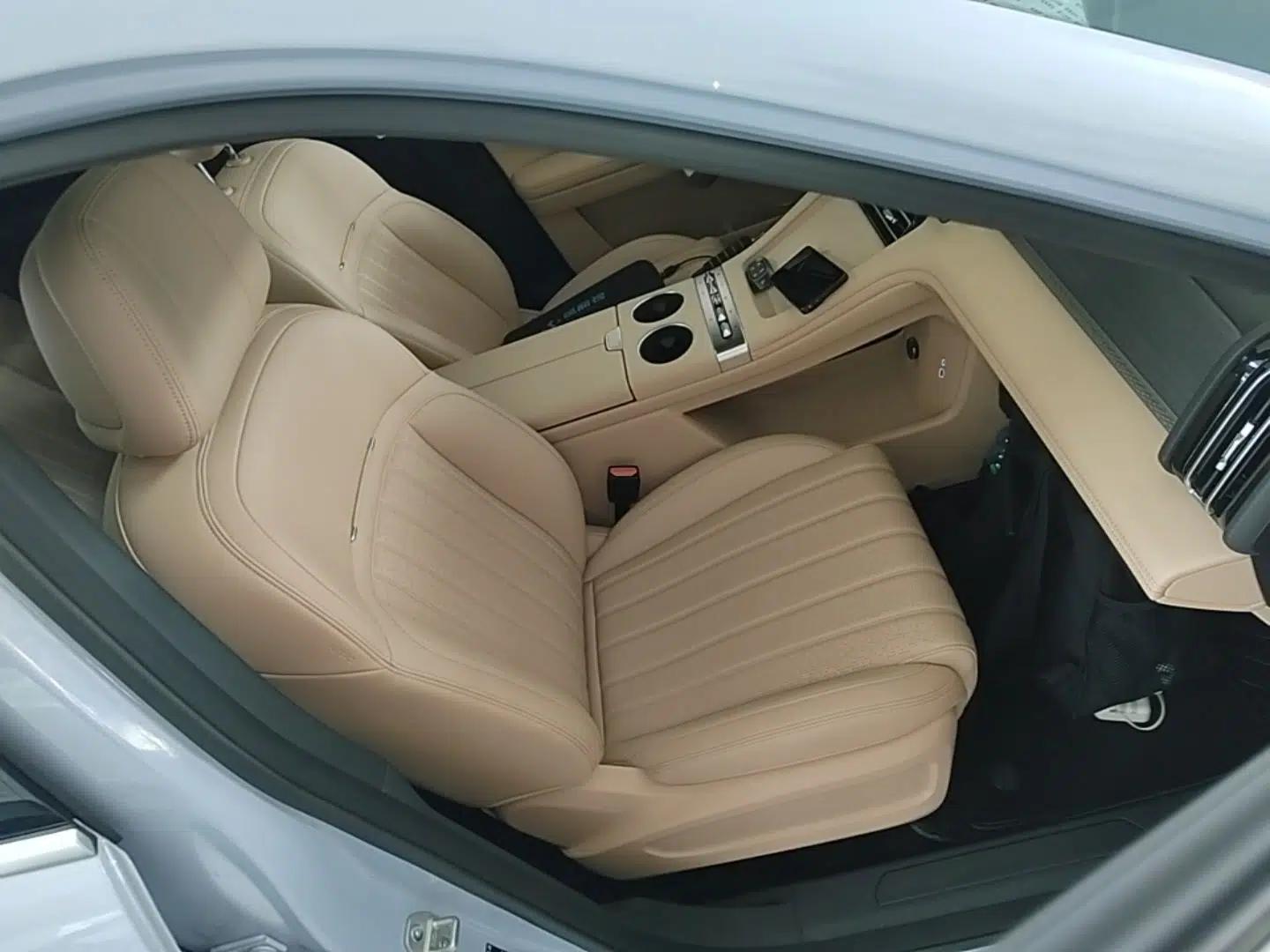 JETOUR Shanhai L7 Plus 2025 Model 121km Comfort 5-seater — миниатюра 19