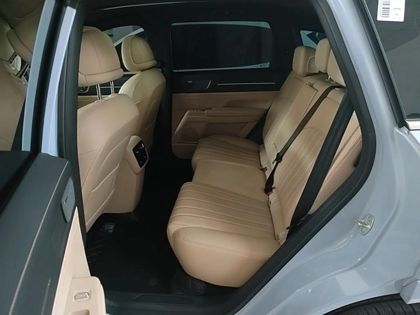 JETOUR Shanhai L7 Plus 2025 Model 121km Comfort 5-seater — миниатюра 20