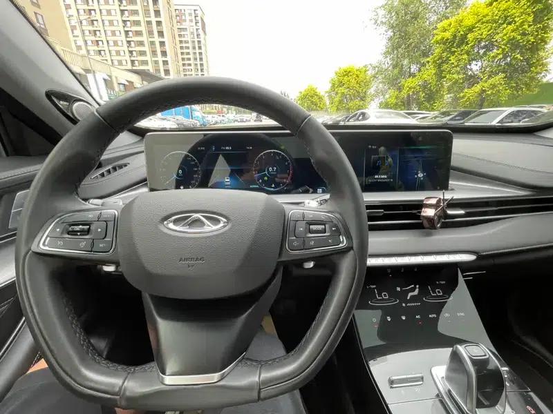 Chery Tiggo 8 PLUS 2021 290TGDI DCT Luxury Edition+ — миниатюра 11