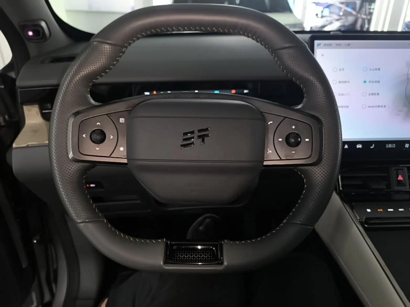JETOUR Shanhai L6 2024 1.5TD DHT ULTRA — миниатюра 13