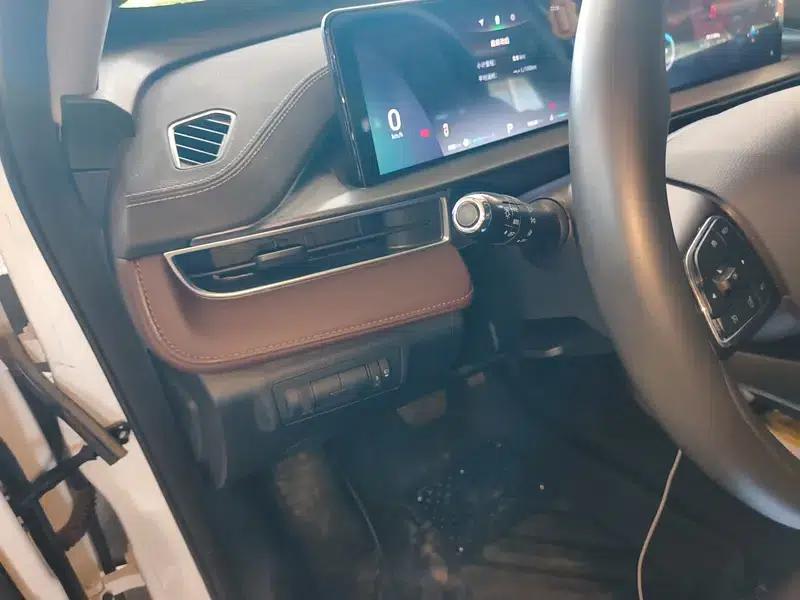 Chery Tiggo 7 2024 1.5T CVT Luxury Edition — миниатюра 13