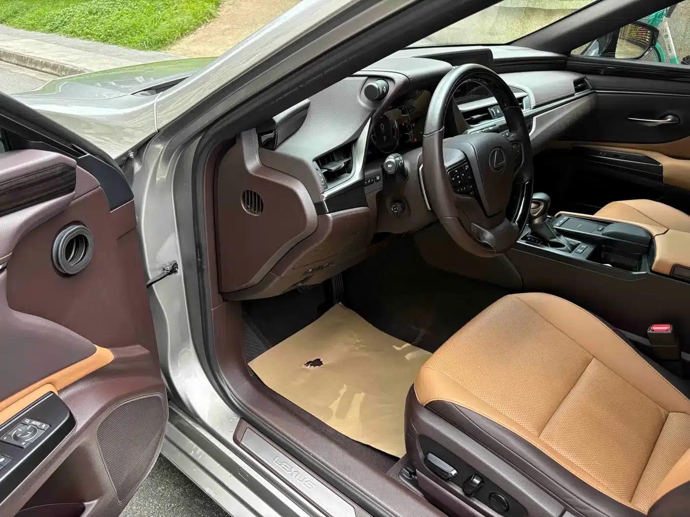 Lexus ES 2020 200 Luxury Edition — миниатюра 10