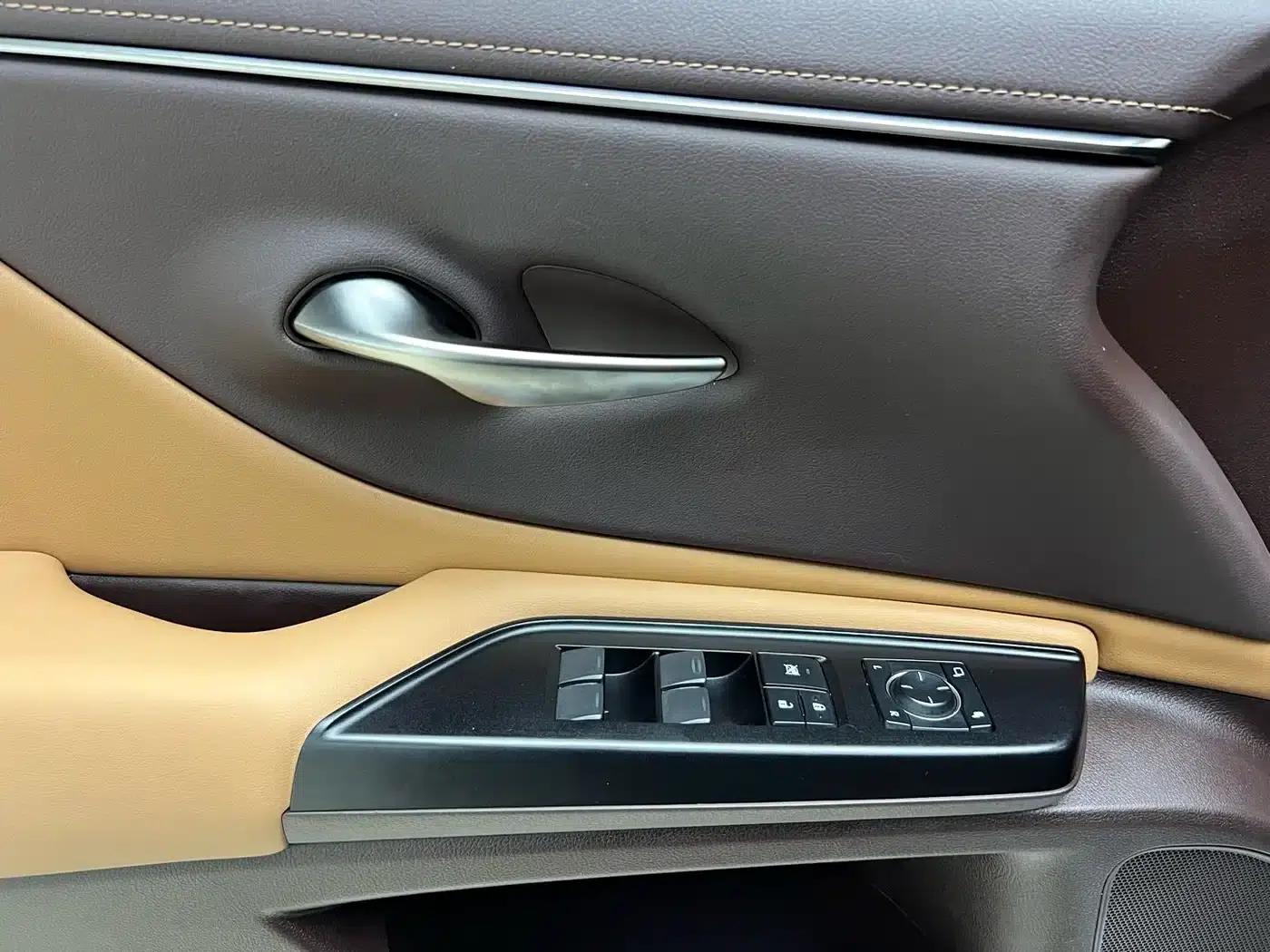 Lexus ES 2018 200 Premium Edition (China V emission standard) — миниатюра 18