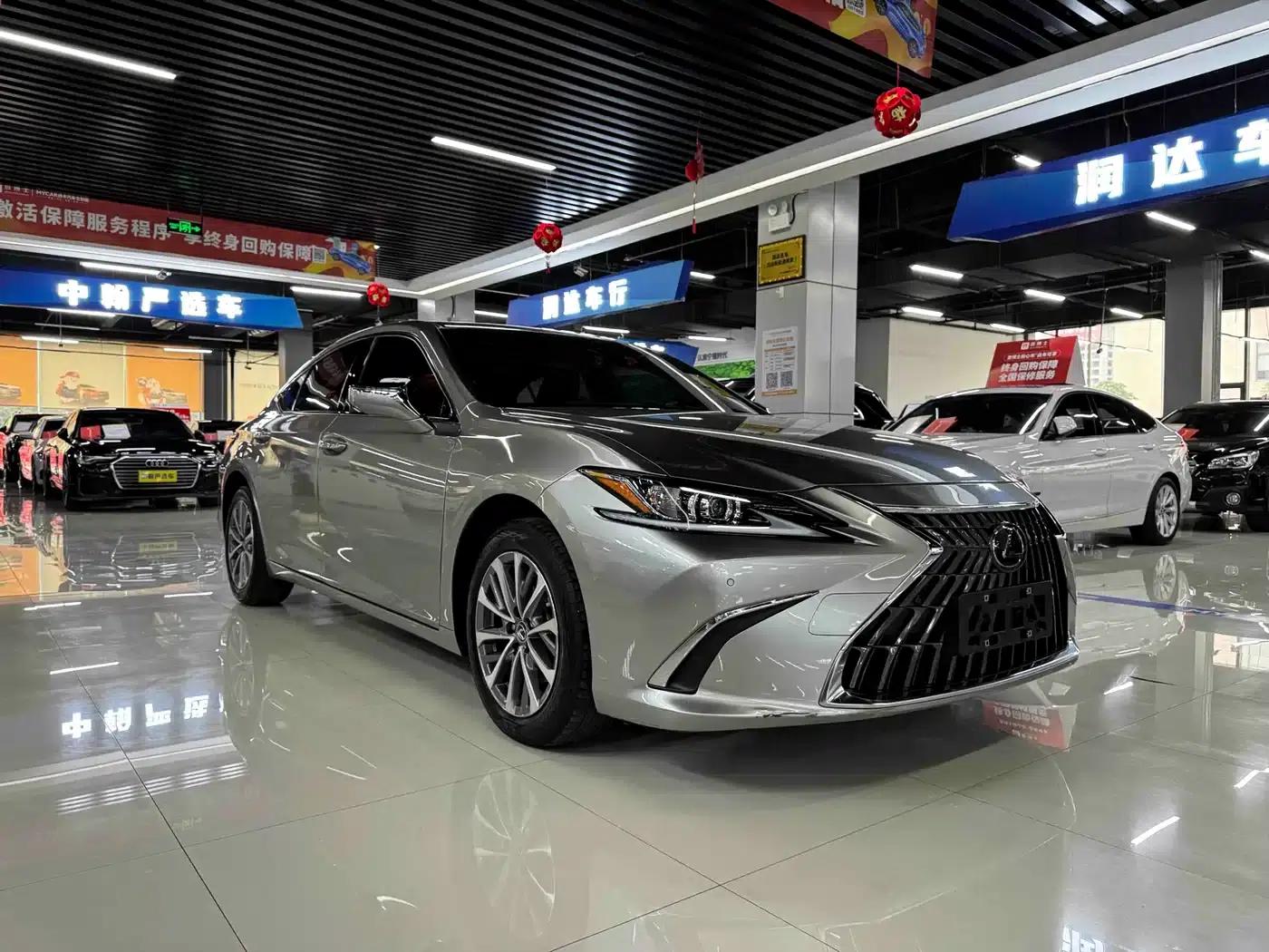 Lexus ES 2021 Model 200 Premium Edition — миниатюра 3