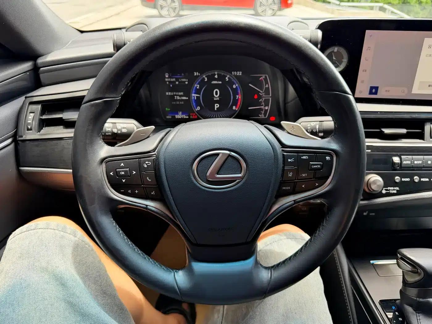 Lexus ES 2022 200 Premium Edition — миниатюра 18
