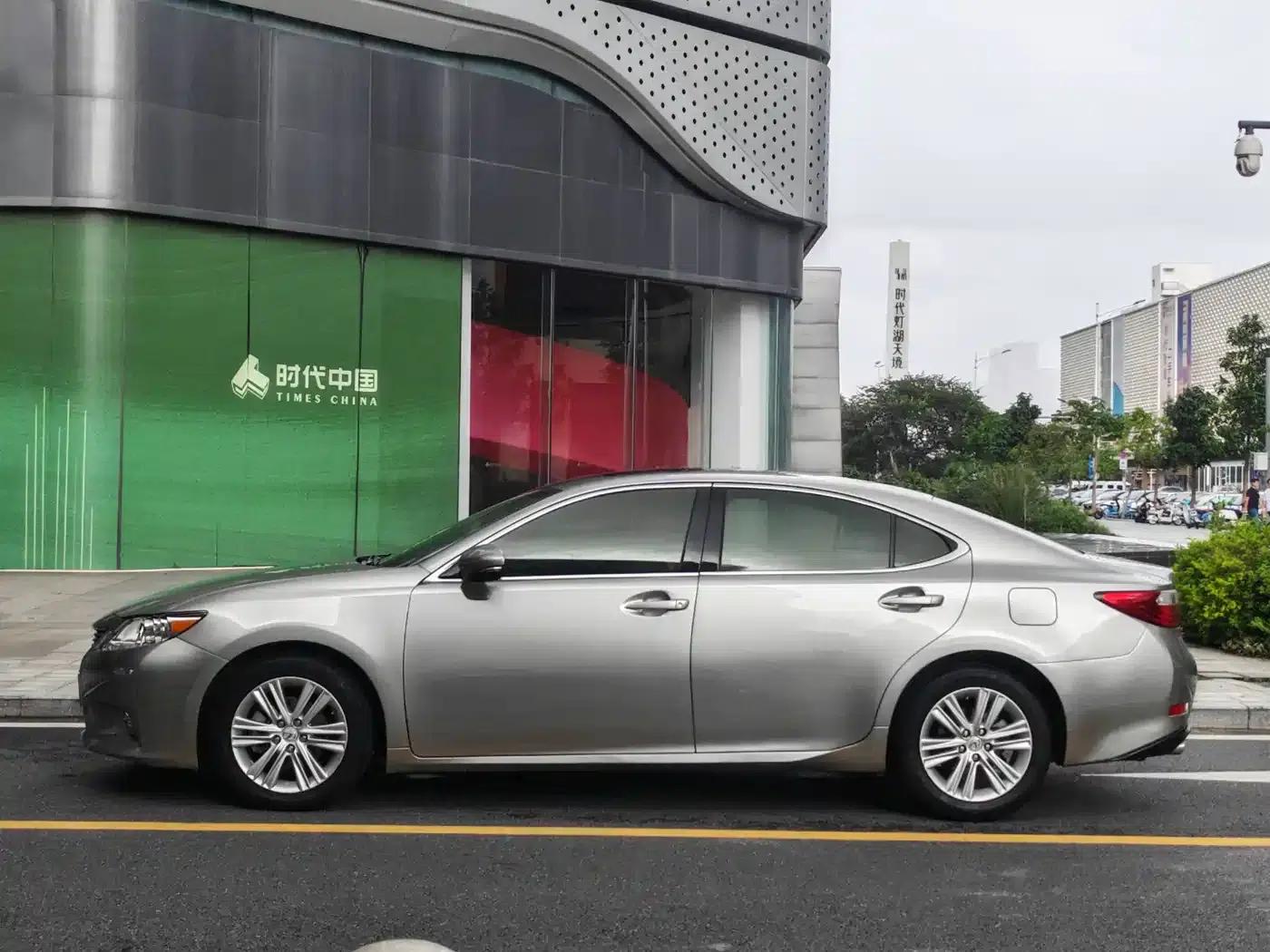 Lexus ES 2014 250 Elite Edition — миниатюра 7