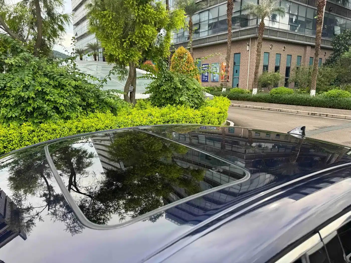 Lexus ES 2018 300h Premium Edition (China V emission standard) — миниатюра 19