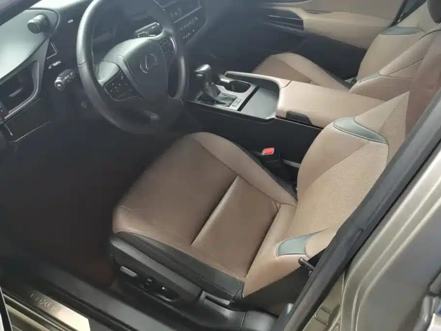 Lexus ES 2023 200 Premium Edition — миниатюра 9
