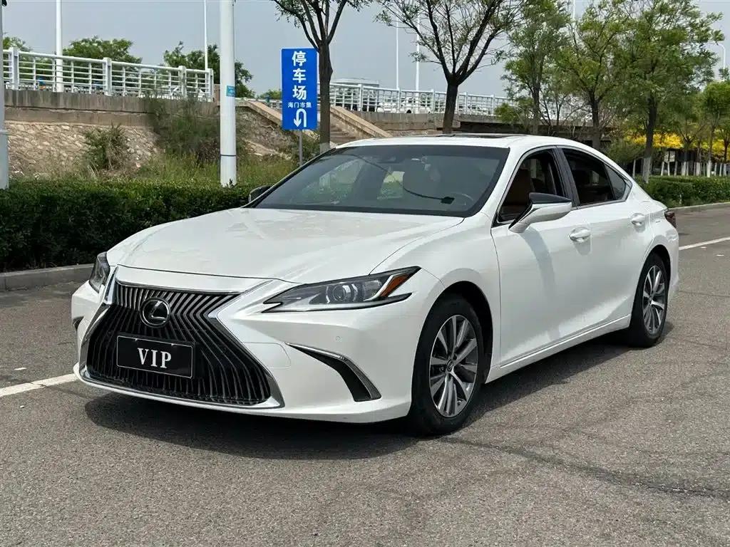 Lexus ES 2018 200 Premium Edition (China V emission standard) — миниатюра 1