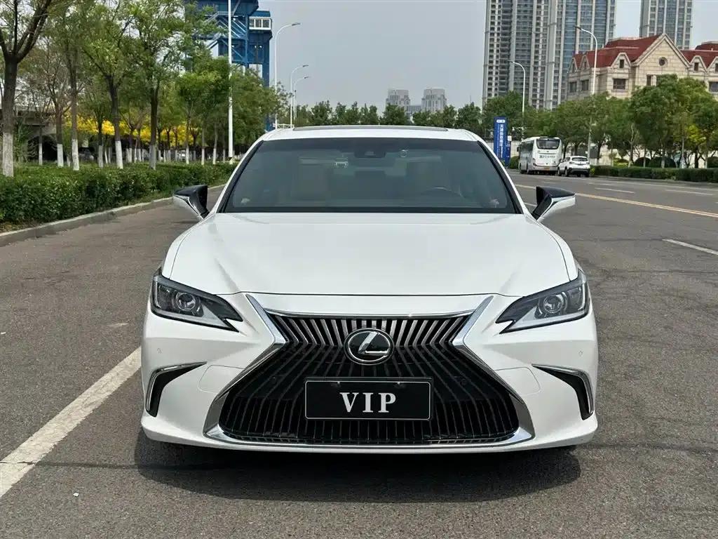 Lexus ES 2018 200 Premium Edition (China V emission standard) — миниатюра 3