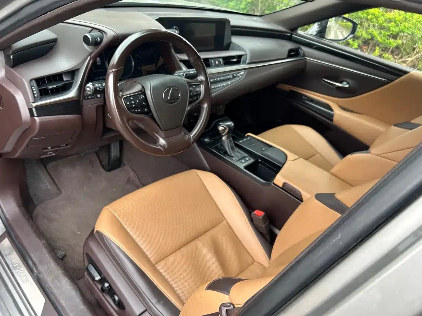 Lexus ES 2020 200 Excellence Edition — миниатюра 4