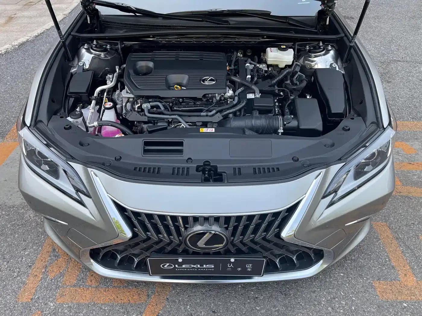 Lexus ES 2022 300h Premium Edition — миниатюра 20