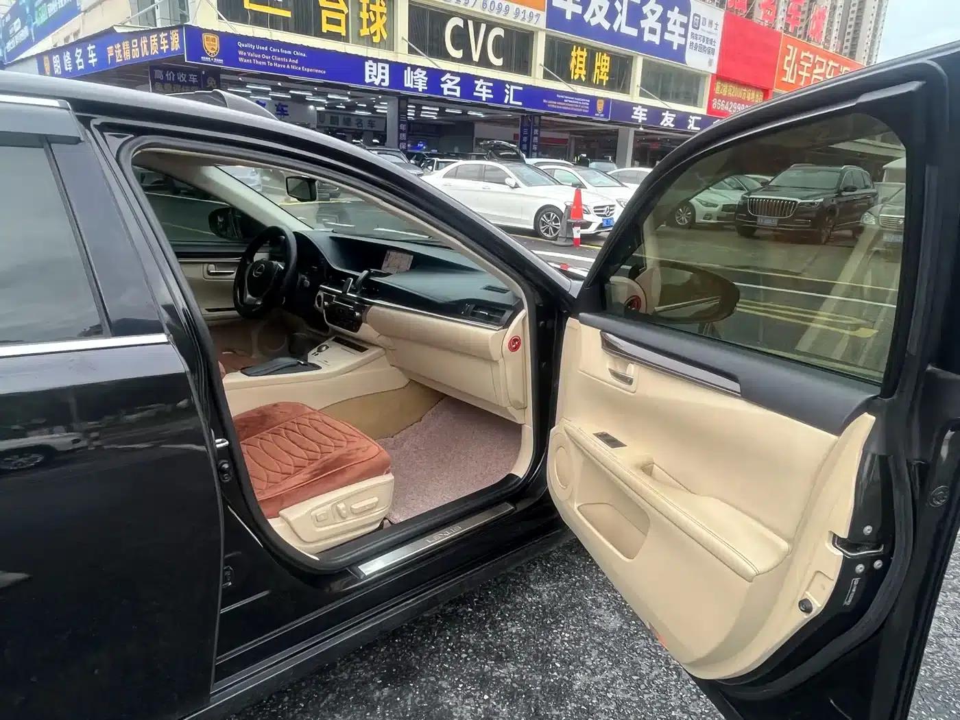 Lexus ES 2013 300h Luxury Edition — миниатюра 7