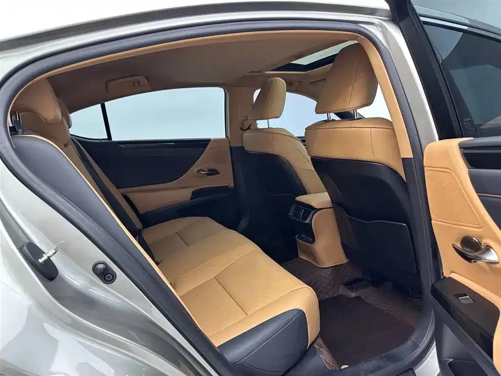 Lexus ES 2022 200 Premium Edition — миниатюра 23
