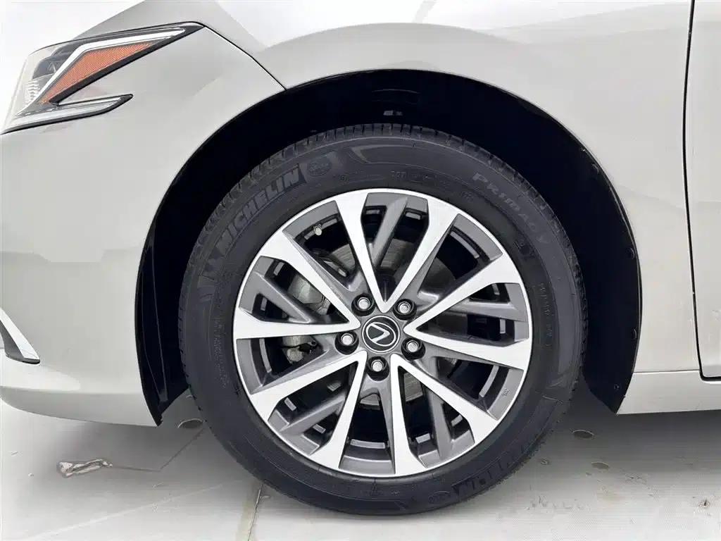 Lexus ES 2022 200 Premium Edition — миниатюра 30