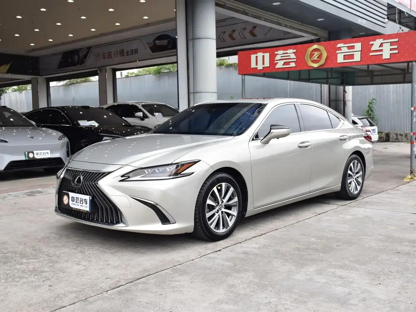 Lexus ES 2018 200 Premium Edition (China V emission standard) — миниатюра 1