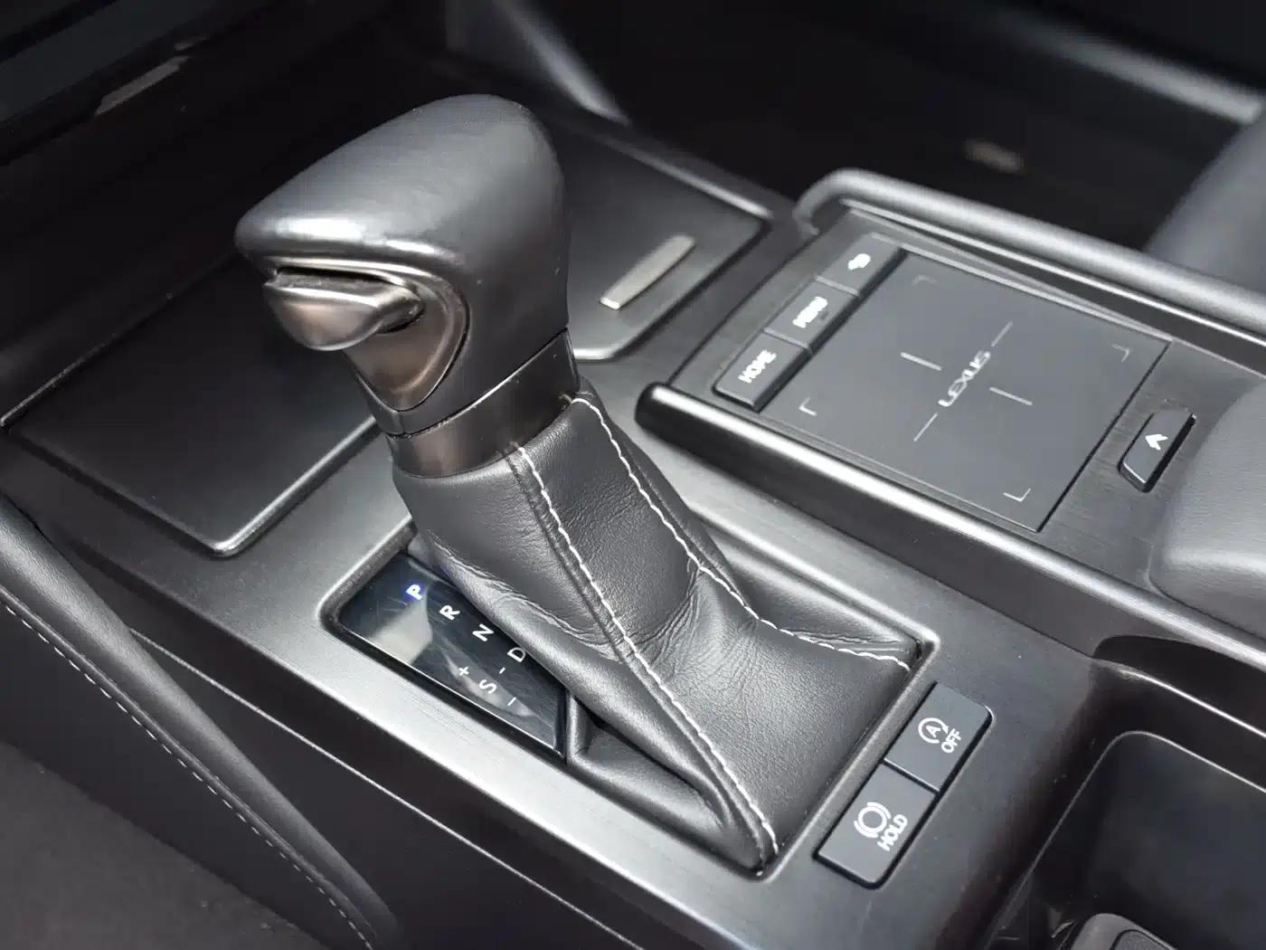 Lexus ES 2018 200 Premium Edition (China V emission standard) — миниатюра 9