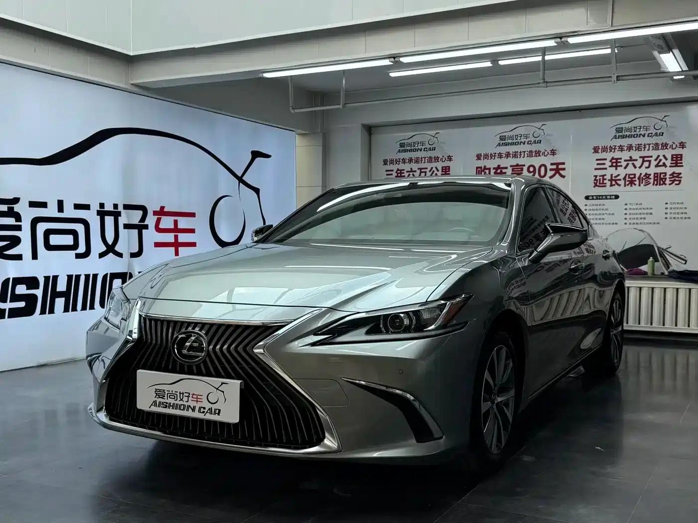 Lexus ES 2018 200 Premium Edition (China V emission standard) — миниатюра 1