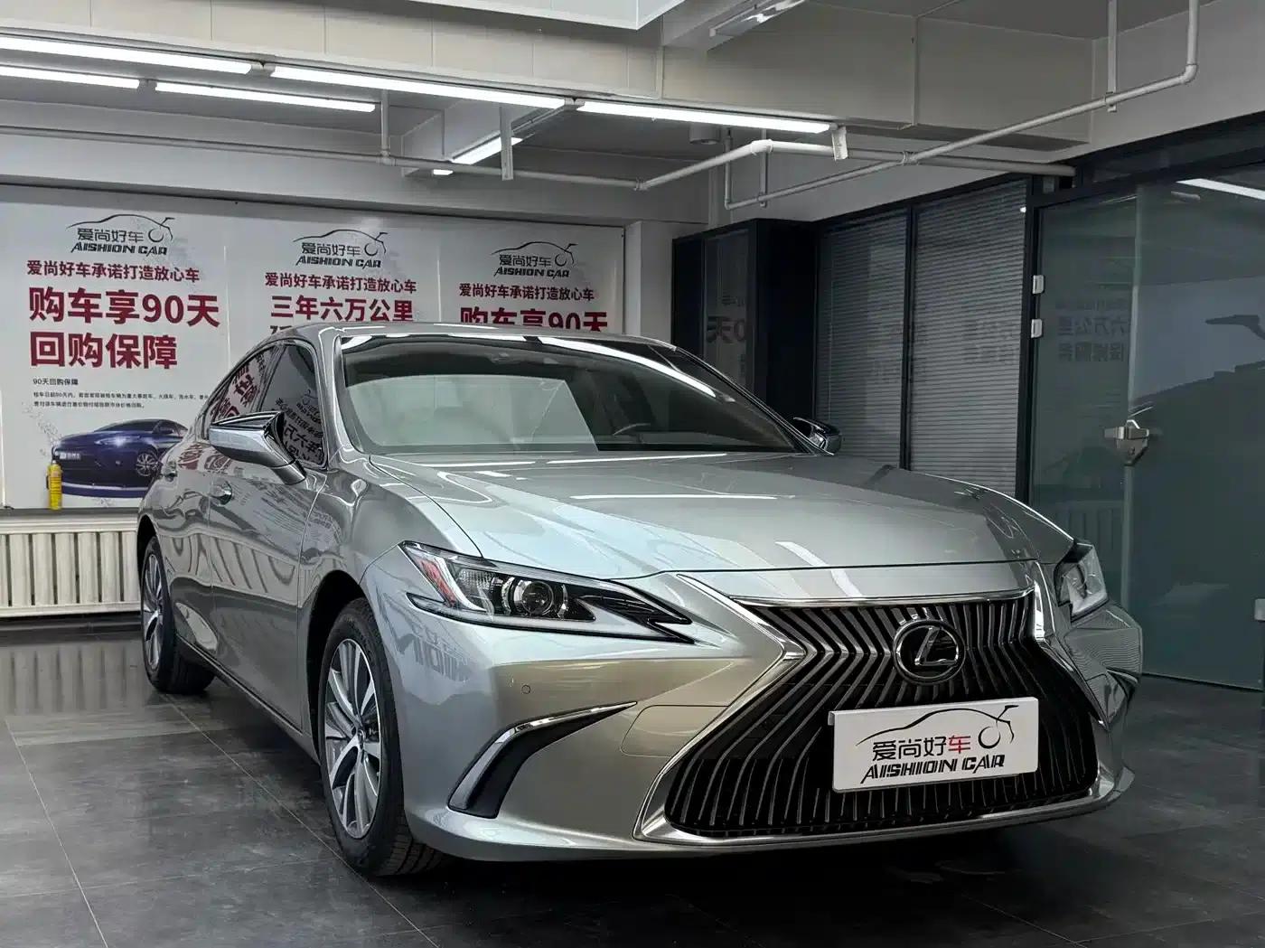 Lexus ES 2018 200 Premium Edition (China V emission standard) — миниатюра 3