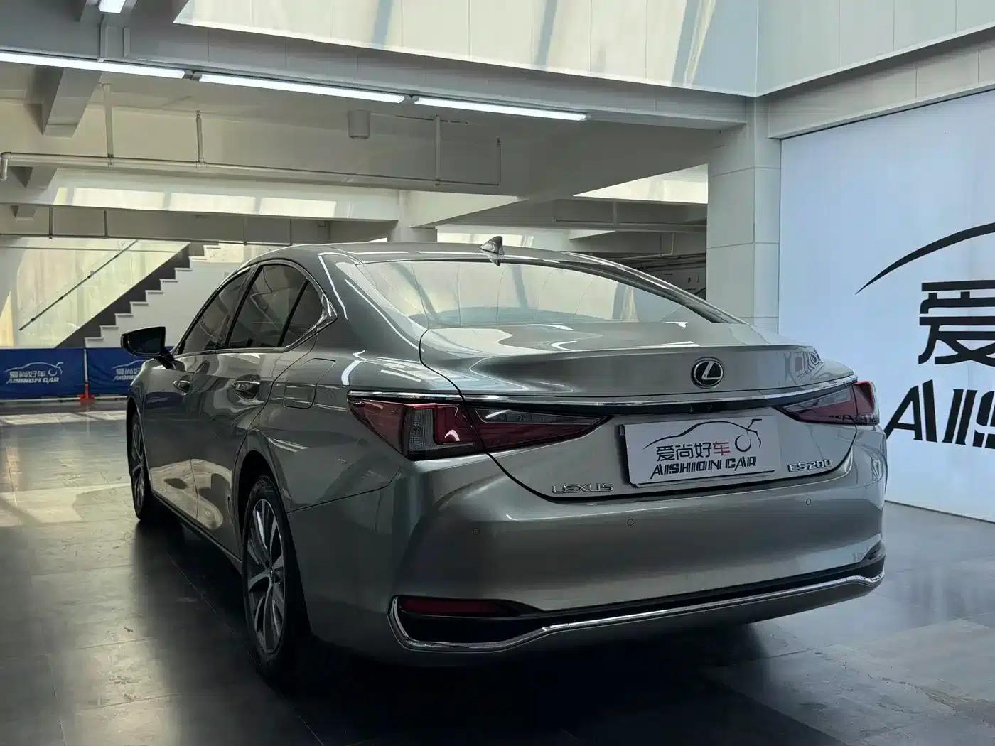 Lexus ES 2018 200 Premium Edition (China V emission standard) — миниатюра 5