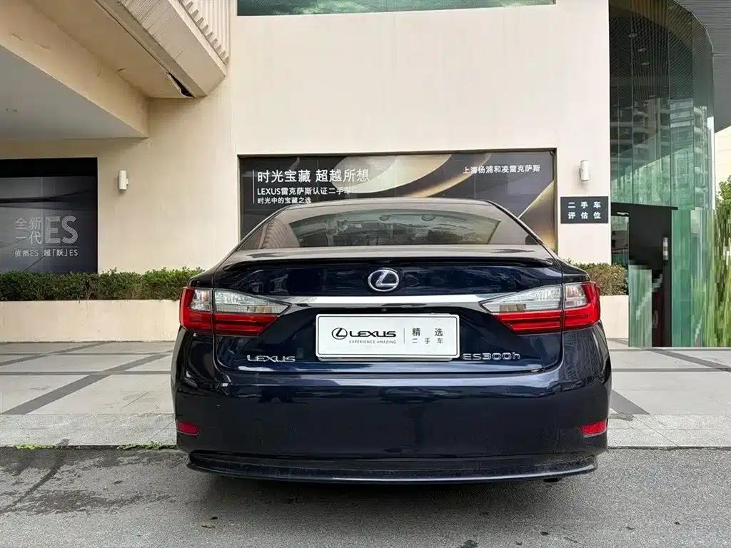 Lexus ES 2015 300h Comfort Edition — миниатюра 4