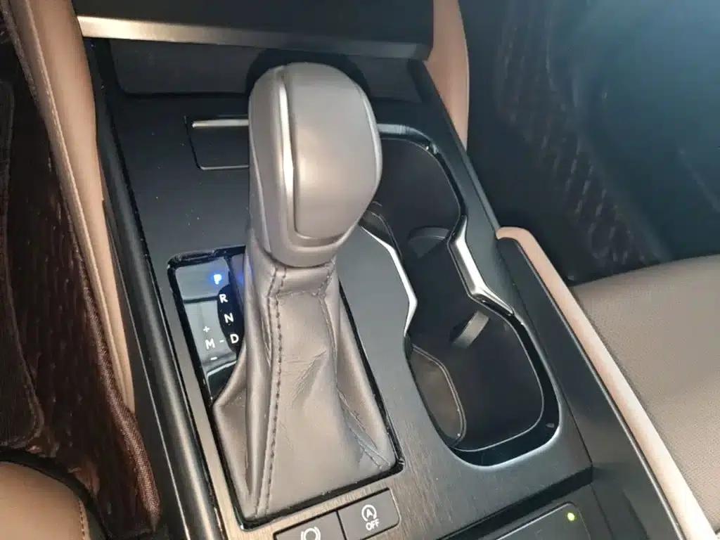 Lexus ES 2025 200 Premium Edition — миниатюра 14