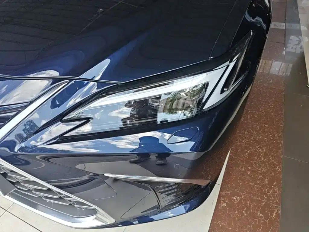 Lexus ES 2025 200 Premium Edition — миниатюра 24
