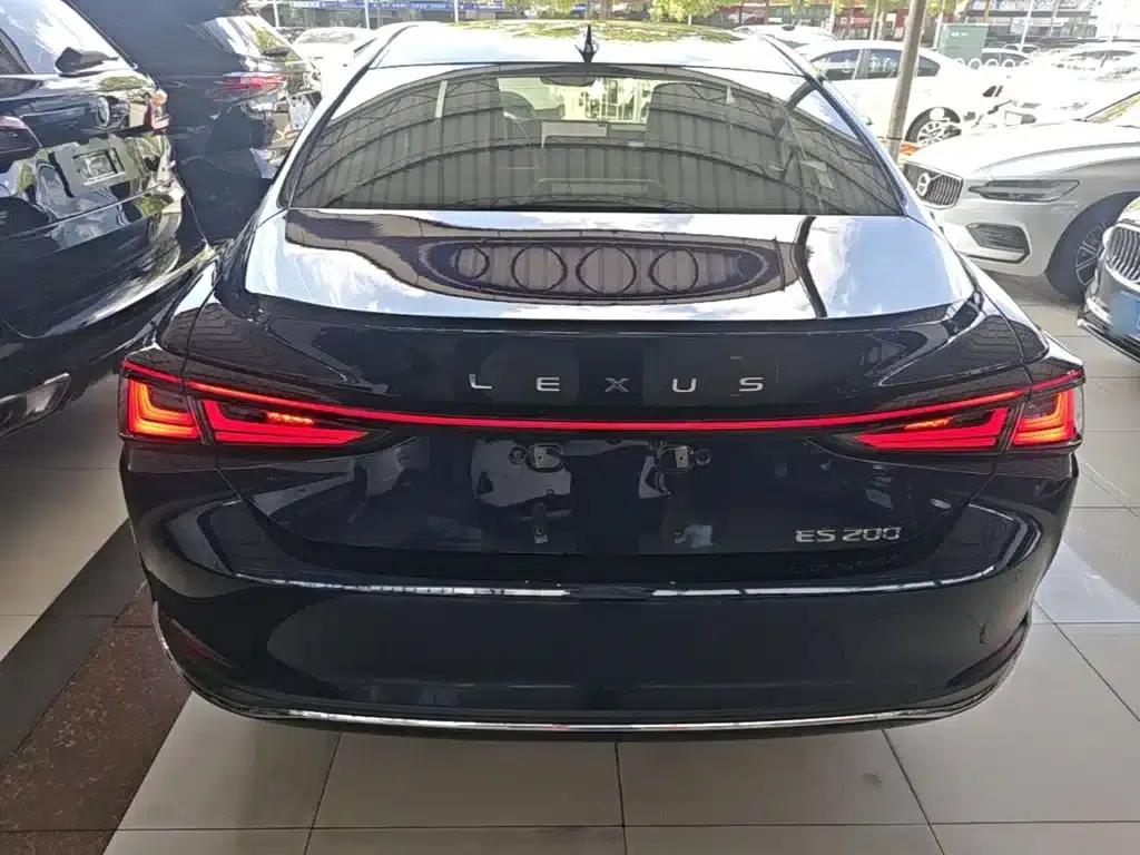 Lexus ES 2025 200 Premium Edition — миниатюра 6