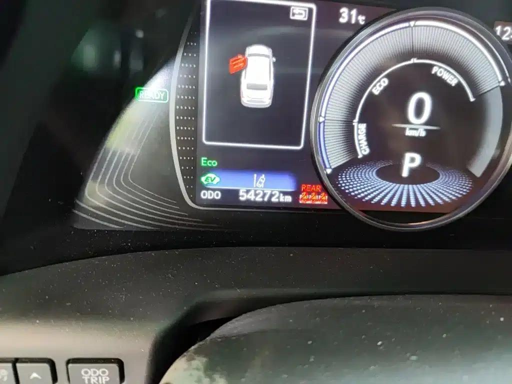 Lexus ES 2022 300h Premium Edition — миниатюра 9