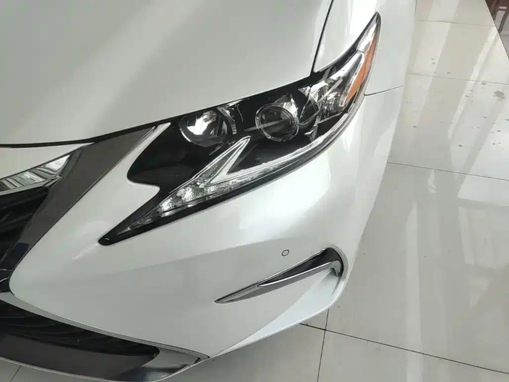 Lexus ES 2015 200 Elite Edition — миниатюра 24