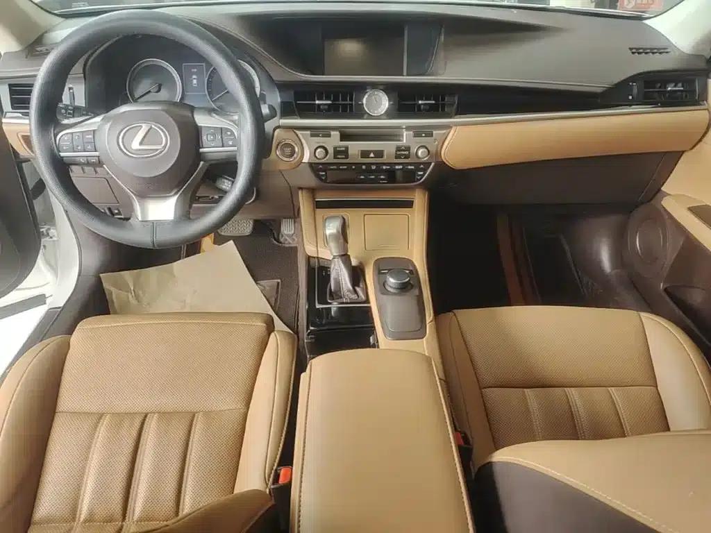 Lexus ES 2015 200 Elite Edition — миниатюра 10