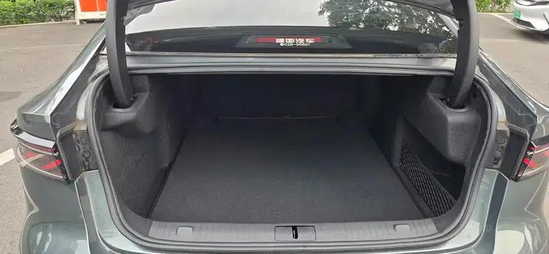 Chery Arrizo 8 PRO 2025 1.6T DCT Luxury+ — миниатюра 15