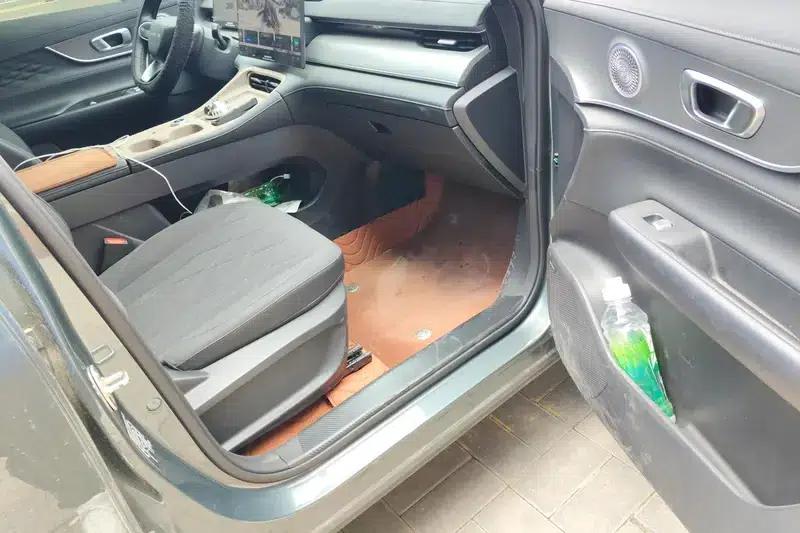 Fengyun T8 2025 1.5T 130km Comfort Edition — миниатюра 11